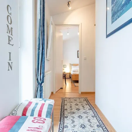 Moderne Im Seepark Apartment *