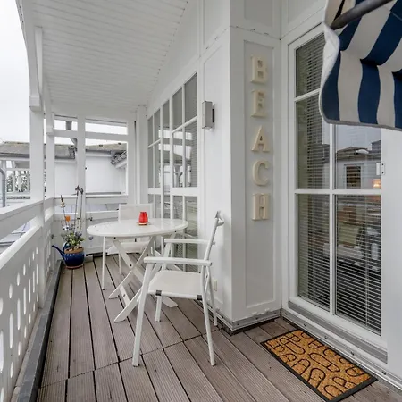 Moderne Im Seepark Apartment